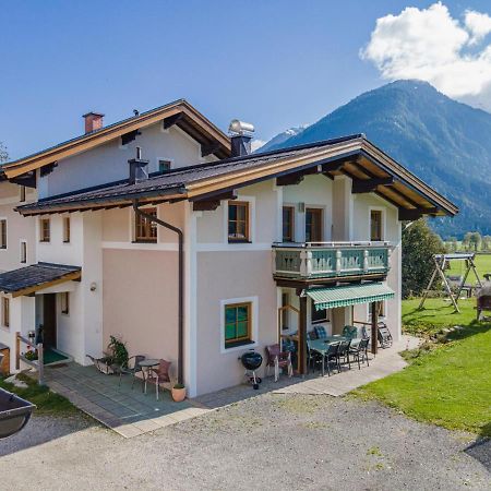Landhaus Hotter 26 Neukirchen am Grossvenediger Bagian luar foto